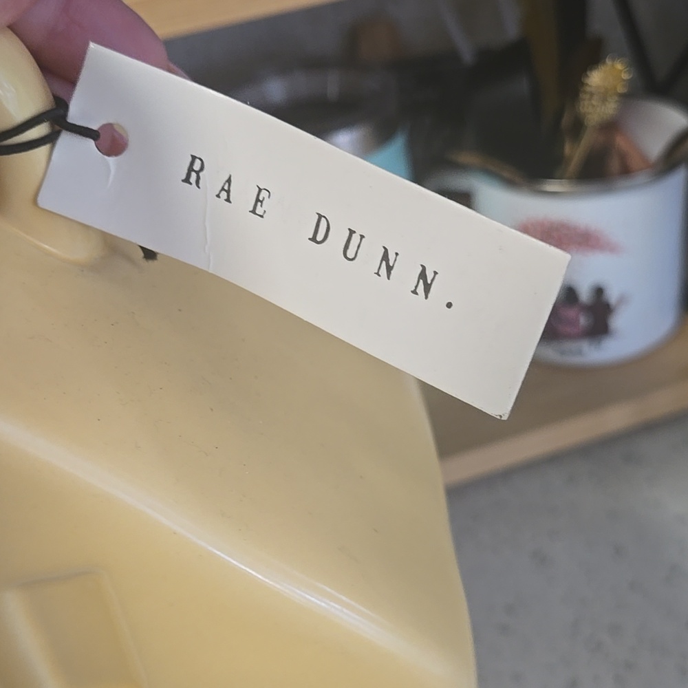 Rae Dunn Yellow 'WELCOME' Birdhouse Decor - Picture 3 of 7